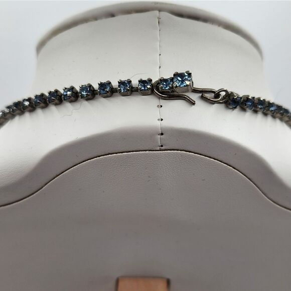 Blue Rhinestone Choker Necklace Vtg - Picture 6 of 9